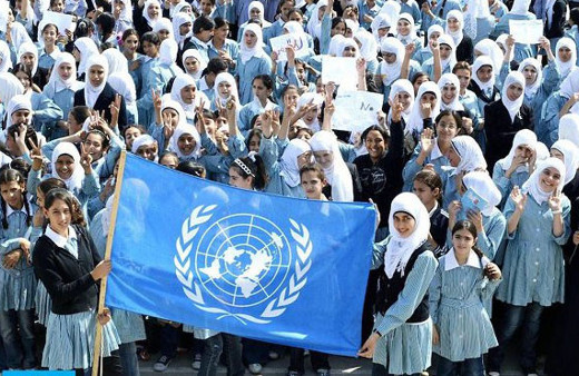 İsrail'den Filistinli çocuklar için açılan okullar hakkında flaş karar!