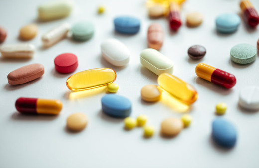 Demir ilacı alıyorsan et, antibiyotik içiyorsan greyfurt yeme!