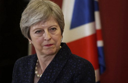 İngiltere Başbakanı May 'B planını' açıkladı
