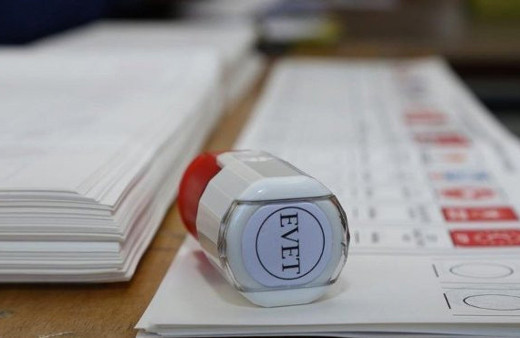 Son seçim anketi sonuçları şaşırttı 3 partinin oyları eridi