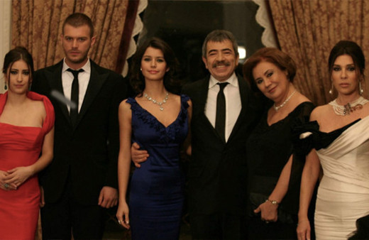 Aşk-ı Memnu'nun fenomeni kadroya girdi Yeni dizisi olay 