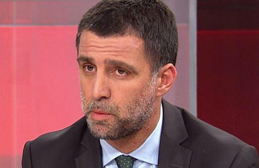 FETÖ firarisi Hakan Şükür ahkam kesti: Hadi ordan beceriksizler