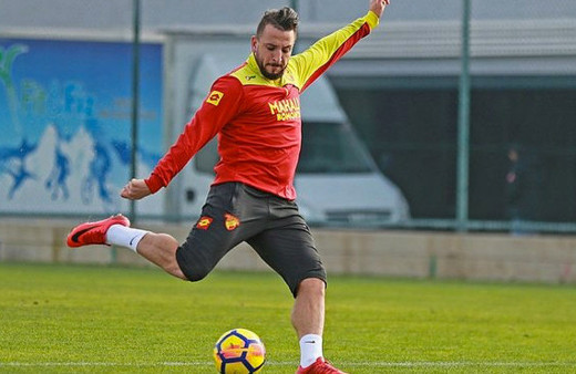 Göztepe'de Ghilas şoku