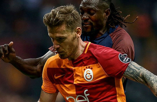 Serdar Aziz Fenerbahçe yolunda