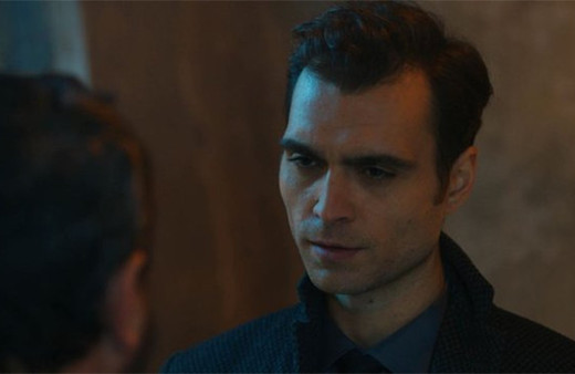 Çarpışma 8. bölüm ilk sahne