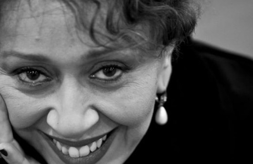 Kıvanç Tatlıtuğ'un annesi kim olacak Çapışma Kadir Adalı annesi