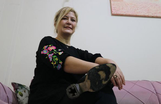 Topuklu ayakkabı giydi ruhsat alamadı komşularına saydı sövdü