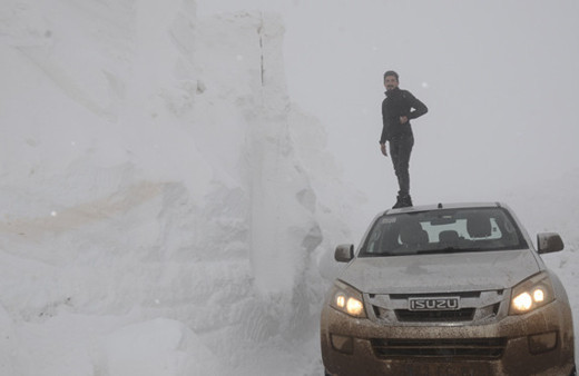 Kato Dağı'nda 7 metre karda vatan nöbeti