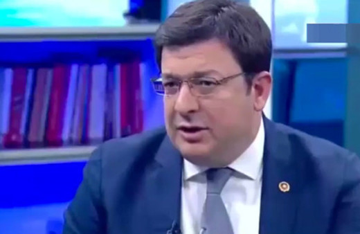 Son seçim anketi sonucu canlı yayında açıklandı