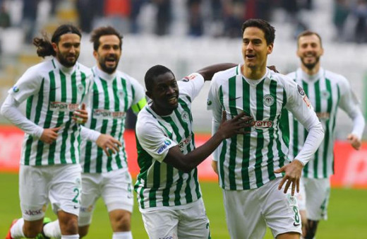 Antalyaspor'u deviren Konyaspor zirve yarışında!