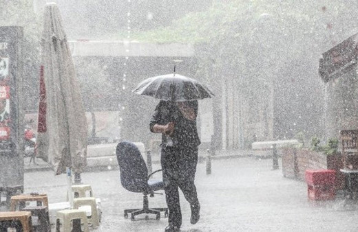 Meteoroloji'den uyarılar art arda geldi! Kuvvetli fırtına ve sağanak uyarısı