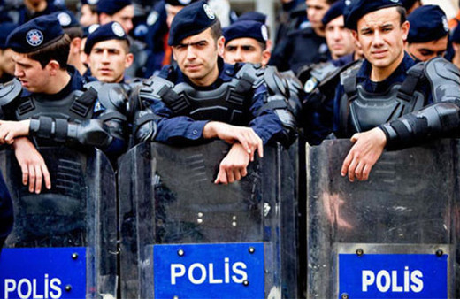 Polis maaşları 2019 ne kadar oldu yeni zamlı ödeme