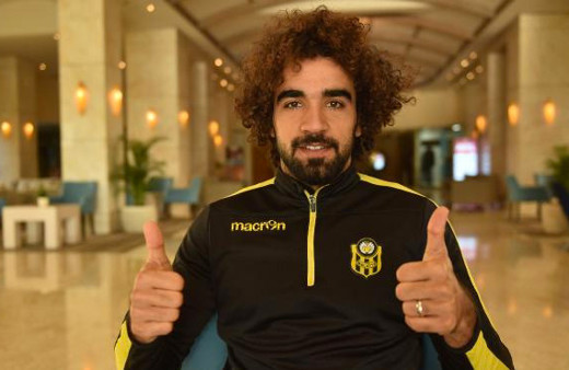 Sadık Çiftpınar: 2 büyük camianın benimle ilgilenmesi gurur verici