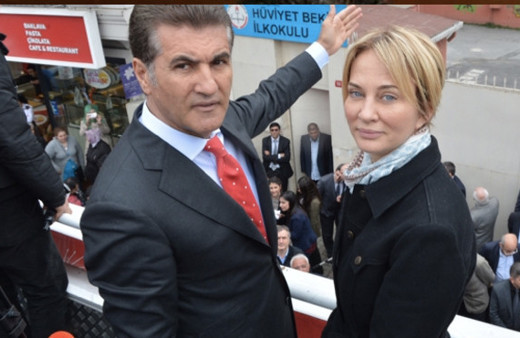 Mustafa Sarıgül evli mi boşandığı eşi Aylin Kotil kimdir?