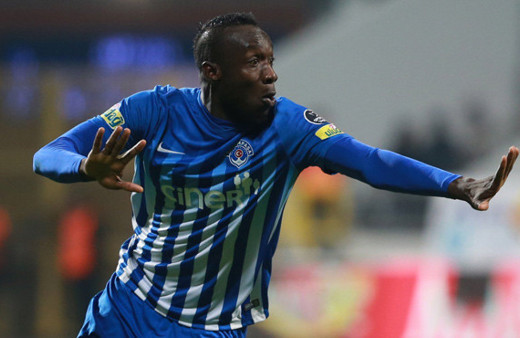 Diagne Galatasaray'da! Bonservis parası dudak uçuklattı