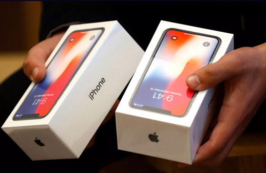 Apple bombayı patlatıyor! iPhone XI sızdırıldı işte özellikleri