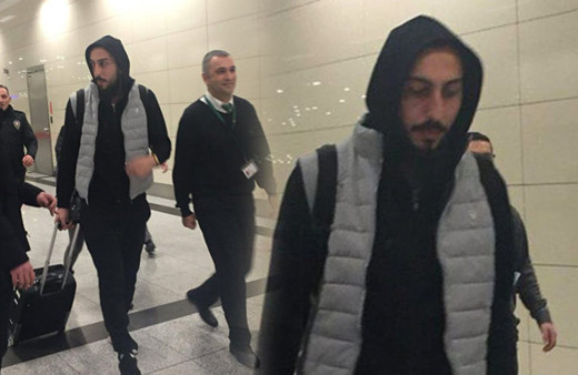 Galatasaray yeni golcüsü Kostas Mitroglou'nu borsaya bildirdi