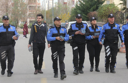 Adana’da mavi balina avı polis kapı kapı geziyor