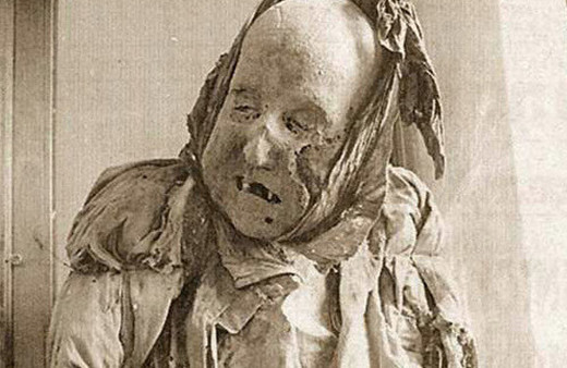 Kıyafetleri bile bozulmayan Guano Mumyası'nın sırrı çözüldü!