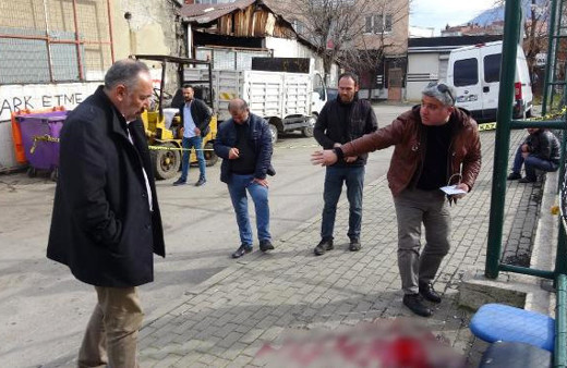 Husumetlisine kurşun yağdırdı çocuklar büyük tehlike atlattı