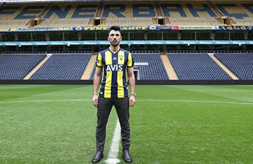 Tolgay Arslan resmen Fenerbahçe'de İşte anlaşmanın detayları
