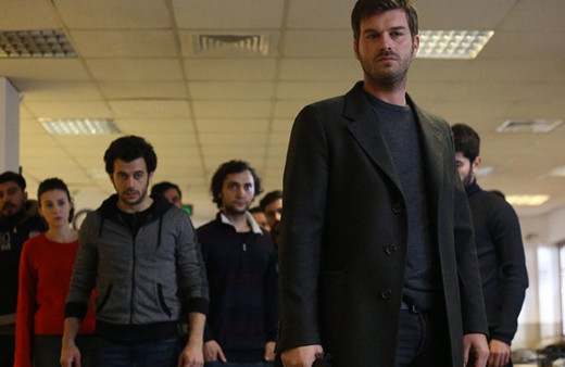 Çarpışma'da senaryo değiştirten şok ayrılık! Gideceği netleşti