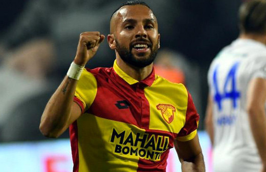 Yasin Öztekin taraftarı ikiye böldü