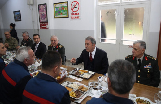 Hulusi Akar'dan kritik açıklamalar