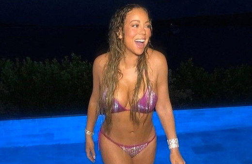 Mariah Carey'den cesur bikinili paylaşım