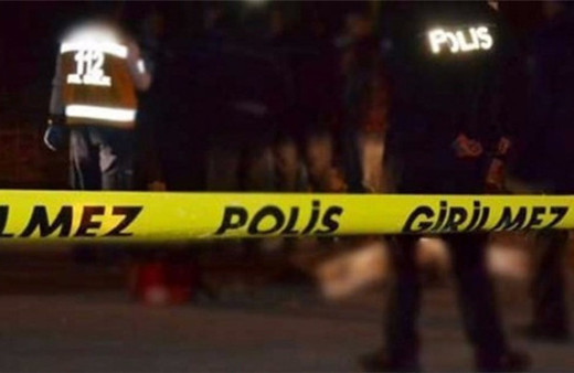 Gaziantep'te erkek tarafı pompalı tüfeklerle kız evini bastı