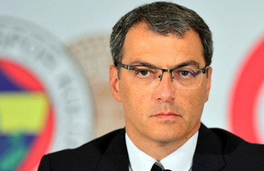 Damien Comolli o futbolcuyu getirmek için İngiltere'ye gitti