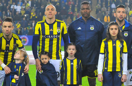 Kapıyı çalan yok! Fener'in başına bela oldu