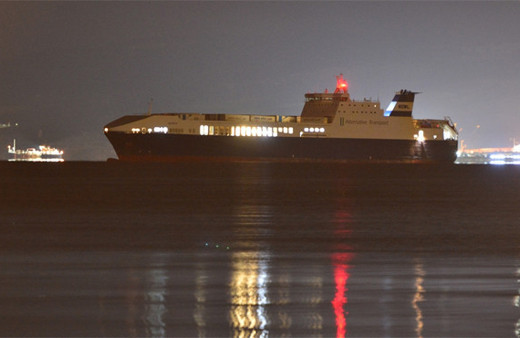 Çanakkale Boğazı'ndaki yük gemisinde yangın!