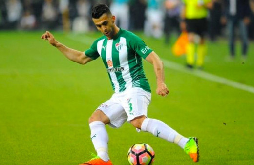 Galatasaray eski Bursasporlu yıldızı KAP'a bildirdi