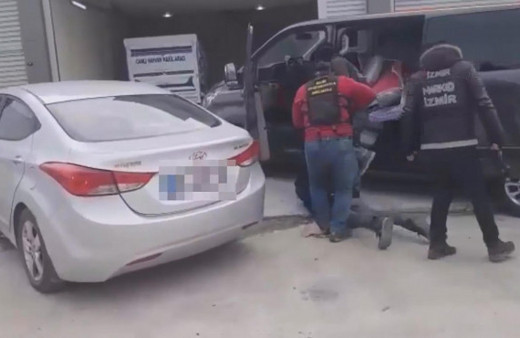 Tatil köyüne uyuşturucu baskını: Çok sayıda gözaltı var!