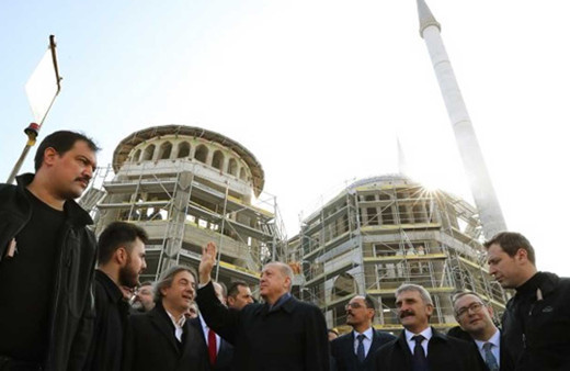 Erdoğan'ın 25 yıllık Taksim hayali gerçek oldu