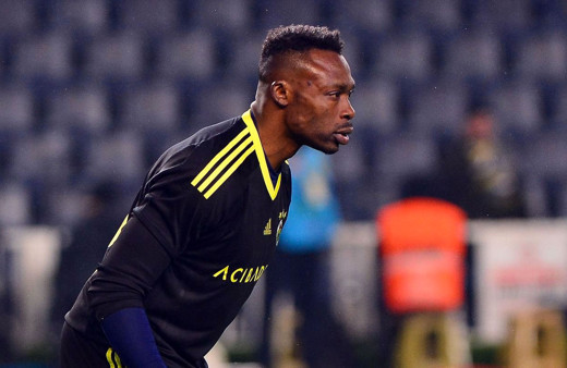 Kameni rest çekti: Gitmemi istemiyorsanız paramı ödeyin