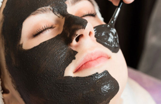 Siyah maskenin bilmediğiniz zararları! İşte popüler maske hakkında gerçekler