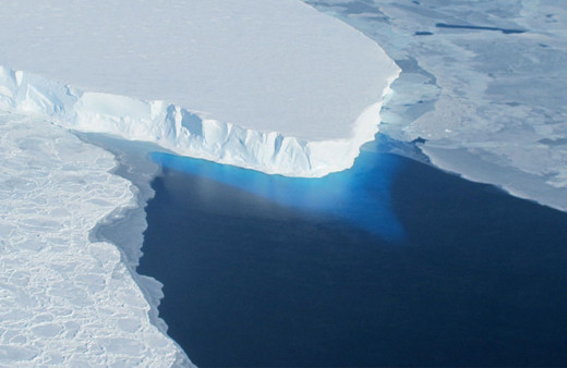 Antartika'da keşfedildi! 14 milyar ton buz sığabilir
