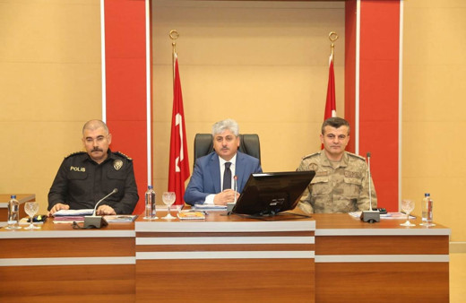 Hatay Valisi duyurdu: Suriyeliler seçim günü dışarı çıkmayacak