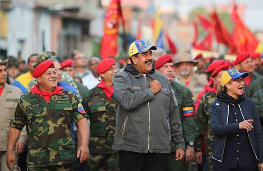 Maduro: Vatanımızı asla teslim etmeyeceğiz
