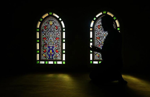 İslam karşıtı kitap yazarken Müslüman oldu