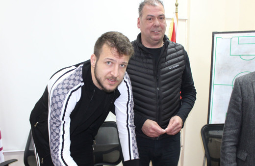 Rekorları tersten kıran Batuhan Karadeniz imzayı attı