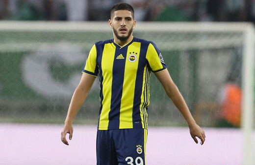 Fenerbahçe'de sürpriz karar! Yıldız isim kadro listesine alınmadı