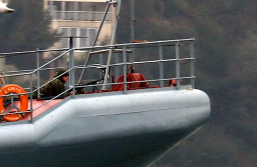 Rus savaş gemileri İstanbul Boğazı'ndan geçti