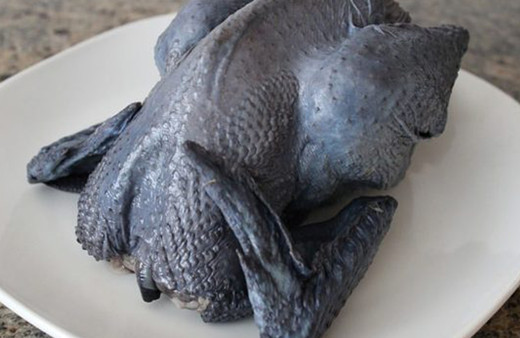 Bu tavuğun fiyatı 13 bin TL! Özelliği ise bakın ne