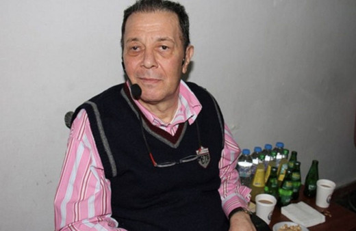 Yalçın Menteş'in eşi Birhan Menteş kaç yaşında oğlu Atilla kimdir? 