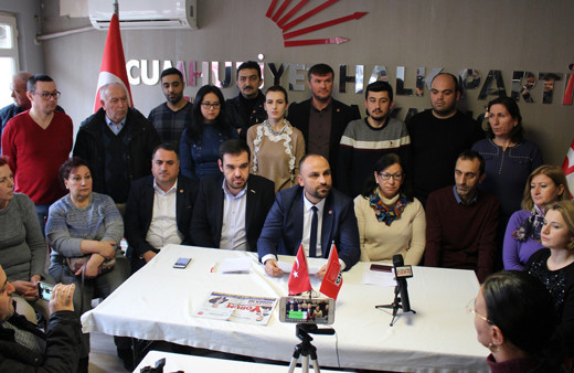 CHP Çorlu'da deprem! İçimiz acıyor deyip bastılar istifayı