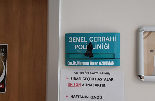 Bir doktora şiddet olayı daha! İlaç yazmayınca...