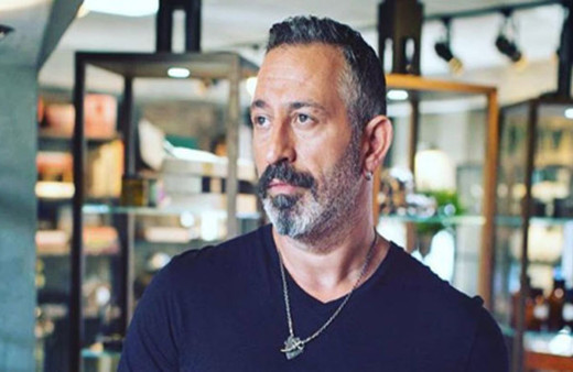 Cem Yılmaz'ın gözüne ne oldu? Paylaşımı hayranlarını şoke etti